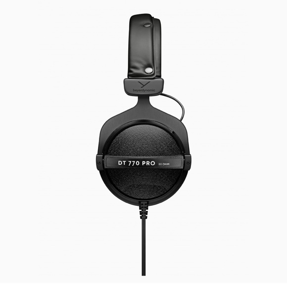 beyerdynamic DT 770 PRO 80 OHM Over-Ear Studio Headphones in Gray - Picture 2 of 12